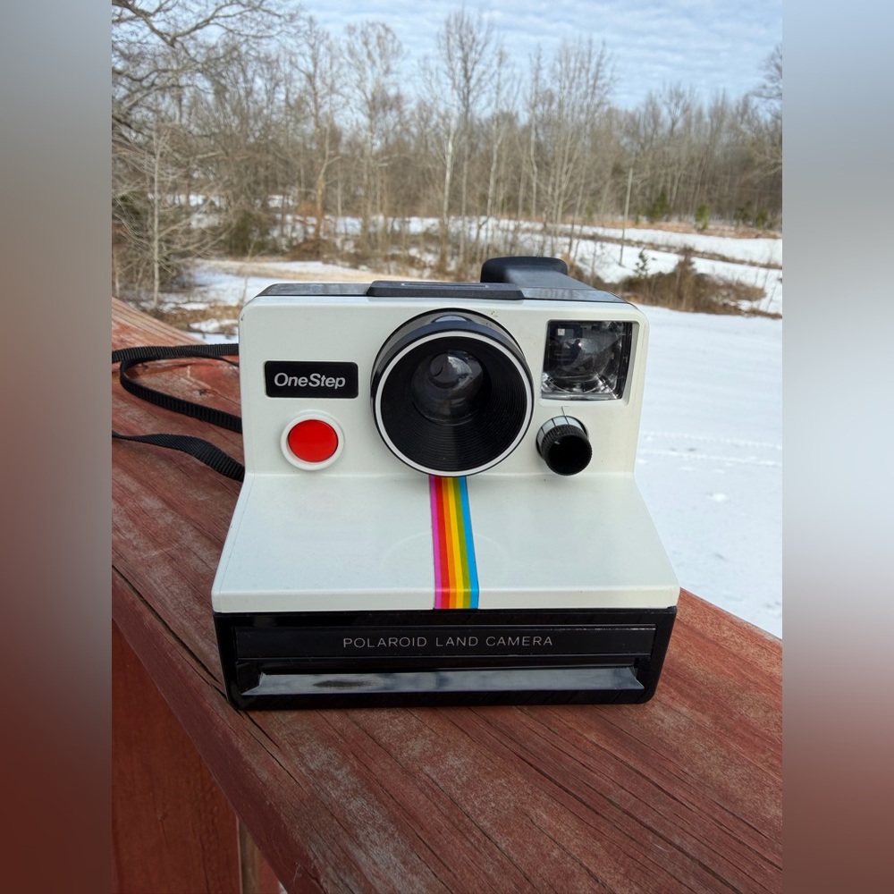 📸 Vintage Polaroid Land Camera